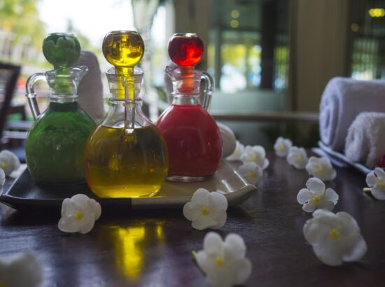 essential oil, spa, treatment, aromatherapy, essential, flower background, oil, care, relaxation, bottle, herbal, wellness, natural, therapy, wellbeing, body, health, aroma, medicine, perfume, alternative, massage, beautiful flowers, liquid, flower wallpaper, essence, aromatic, fresh, pampering, flower, relax, glass, nature, herb, luxury